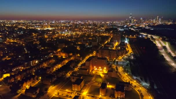 Chicago Groveland Flesher w nocy film — Wideo stockowe