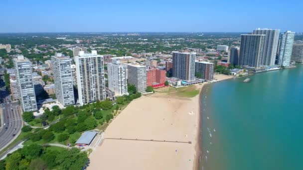 Edgewater Beach Chicago 4k drone zastřelil — Stock video