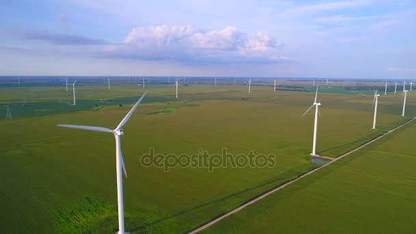 Drohne Inspektion von Windkraftanlagen 4k 60p — Stockvideo