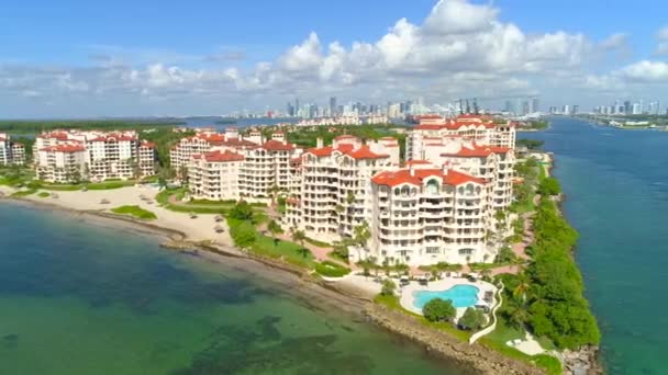 Aerial drone Fisher Island reveal Miami Beach 4k 60p — Stock Video