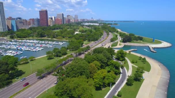 Anteny drone wideo Diversey Parkway Chicago — Wideo stockowe