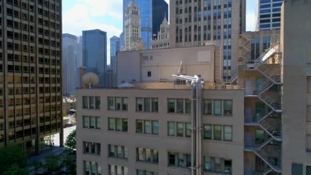 Luftaufnahme historischer Architektur Innenstadt Chicagos — Stockvideo