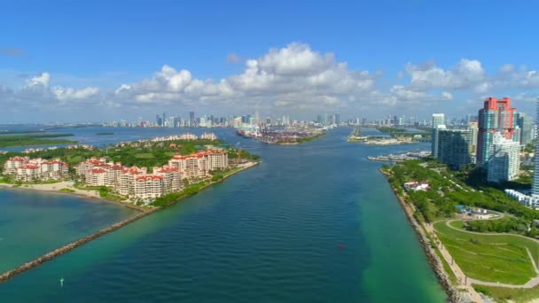Aerial Miami Beach 60p — Stock Video