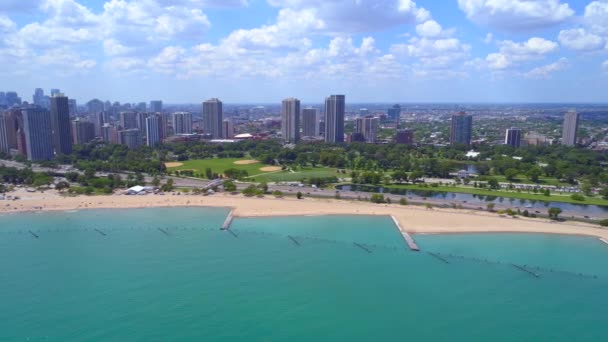 Chicago Kuzey Bulvarı sahil 4k 60p — Stok video