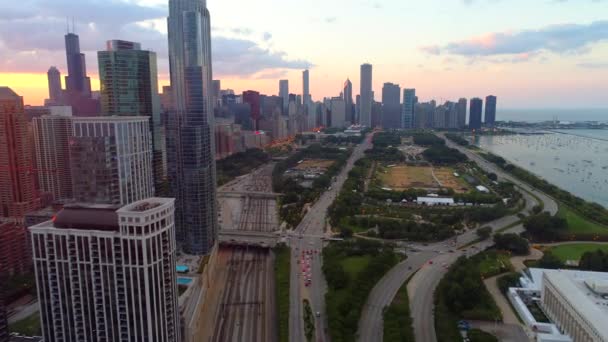 Západ slunce Chicago Millennium Park 4k — Stock video