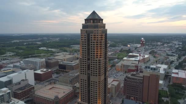 Principal Building at 801 Grand aerial video — Stock Video