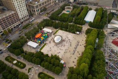 Hava Cloud Gate Chicago