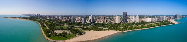 Luchtfoto panorama Chicago zomer strand — Stockfoto