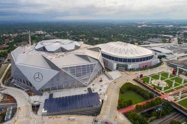 Atlanta Georgia Dome ve Mercedes Benz Stadyumu