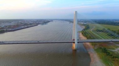 Stan Musial Veterans Memorial Köprüsü 