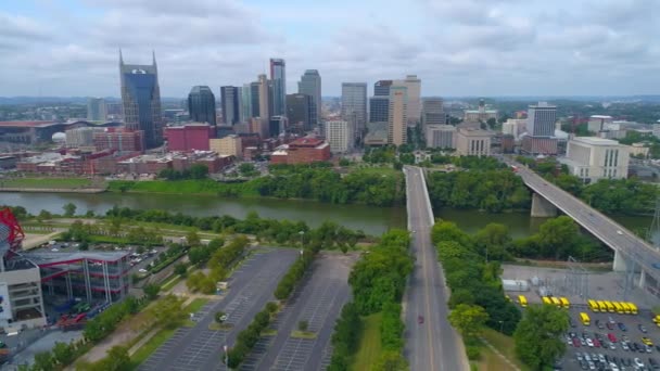 Centro de Nashville y el estadio Nissan — Vídeos de Stock