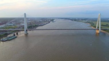  Stan Musial Veterans Memorial Köprüsü 4k 60p