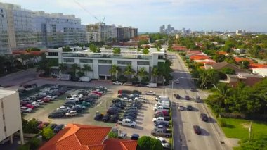 Dört mevsim Surfside olarak Surfclub çeşitli
