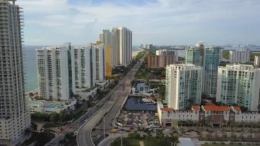  Sunny Isles Beach Oceana kuleleri