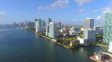Yana doğru hava video Downtown Miami 