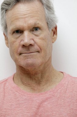 65 yaşındaki yakışıklı