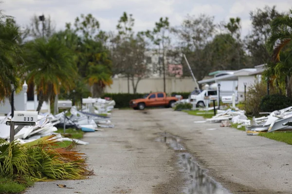 Kasırga Irma sonrası Naples Florida