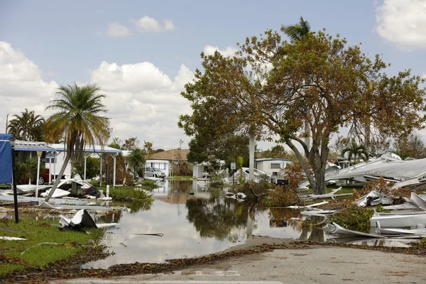 Ο τυφώνας Irma απόηχο Νάπολη Φλόριντα — Φωτογραφία Αρχείου