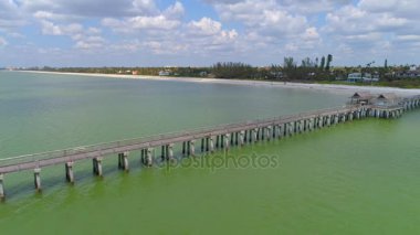 Naples Beach iskelesinden