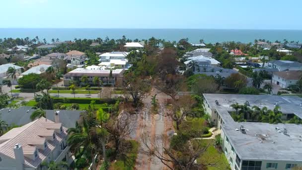 Antena drone video playa de Naples Fl — Vídeos de Stock