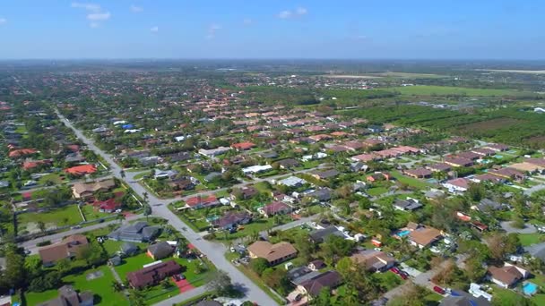 Vídeo aéreo de drones South Miami Heights FL — Vídeos de Stock