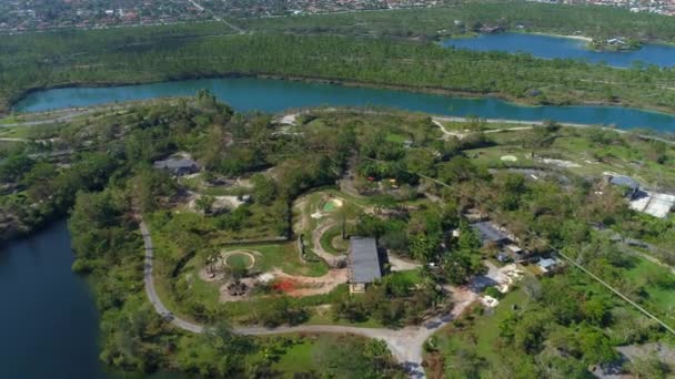 Inspection du zoo après l'ouragan Irma Miami Metro — Video