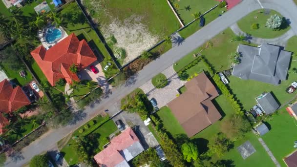 Residential neighborhood flyover — Stock Video