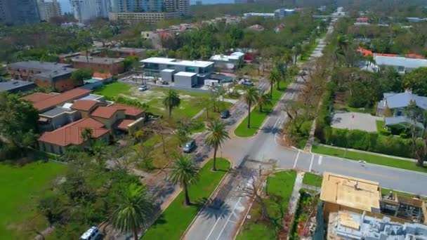 Aerial Brickell Miami residential neighborhood 60p — Stock Video