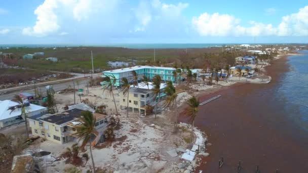 Drone vízparti nyaralók utóhatásaként hurrikán Irma — Stock videók