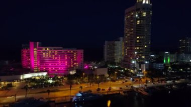  gece kurulması Fontainebleau Hotel Miami Beach vurdu