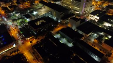  Miami Beach gece City 4 k aydınlatılmış