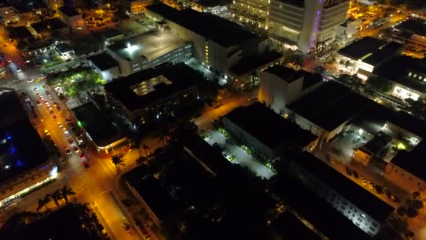 Miami Beach på natt city belyst 4k — Stockvideo