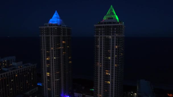 Blå och grön diamant Condominiums Miami Beach — Stockvideo
