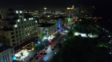 Cumartesi gecesi Ocean Drive Miami Beach Fl