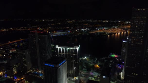 Miami belvárosa megközelítés Bayfront Park — Stock videók