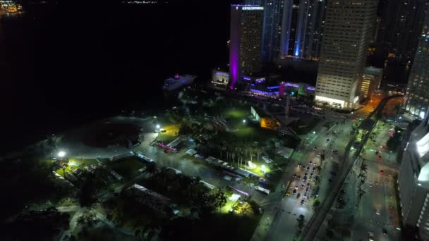 Downtown Miami Bayfront Park 4k — Stockvideo