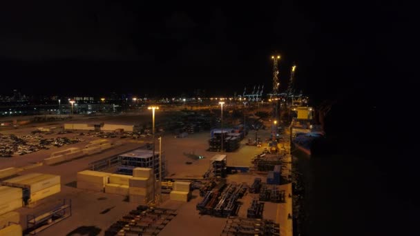Port of Miami at night drone aerial 4 — Stock Video