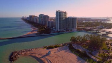  Bal Harbour günbatımı giriş 