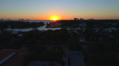 Miami günbatımı waterfront Konakları