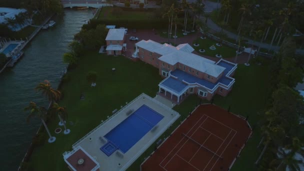 Miami Beach mansões ao pôr do sol — Vídeo de Stock