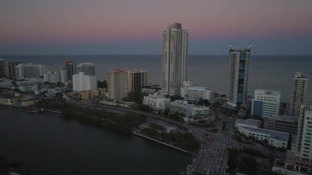 Drone footage Miami Beach barriär ö — Stockvideo