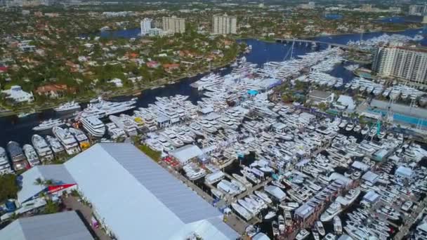 Международная выставка лодок — стоковое видео