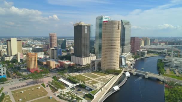 Filmagem de vídeo aéreo de Downtown Tampa — Vídeo de Stock