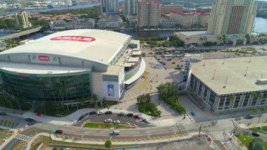  Amalie Arena stadyumu Tampa