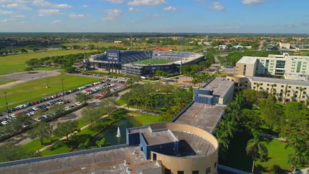 Riccardo Silva fotbalový stadion — Stock video