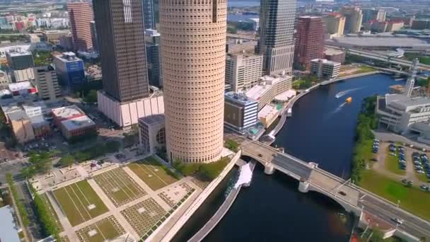 Imágenes aéreas de video del centro de Tampa — Vídeo de stock