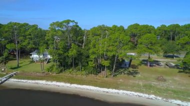 Hava yanal görüntüleri waterfront Carrabelle Fl 4 k 60 p adamım.