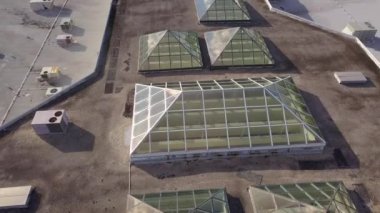 Alışveriş Merkezi çatı çatı muayene dron