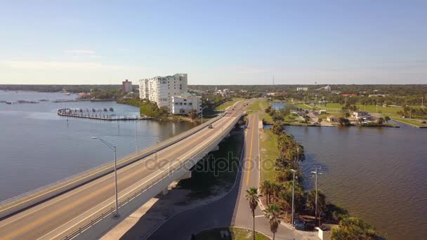 Drone Skott Den Max Brewer Memorial Parkway 24P — Stockvideo