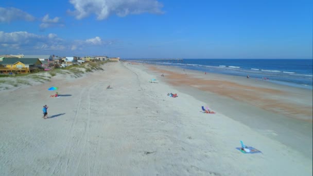 Nsanlar Güneşlenme Bronzlaşma Augustine Beach Florida — Stok video